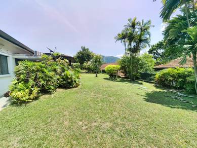 Bungalow House For Sale in Tanjung Bungah,PNG