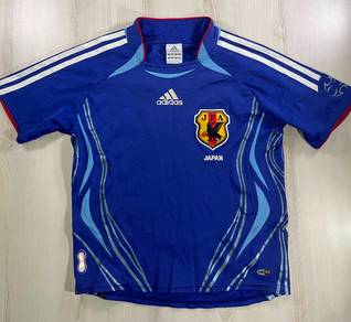 Adidas Kid’s 2006 Japan Home Jersey #DZ Used
