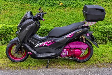 Yamaha NMAX