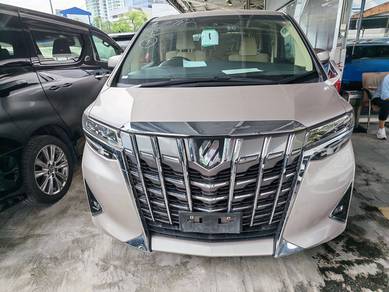 Toyota Alphard X in KL City, KUL