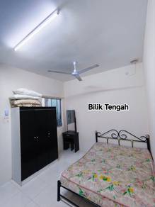Room in Teluk Intan, PRK