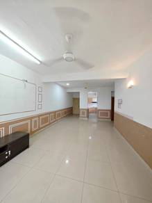 Apartment For Sale in Anggerik Residensi