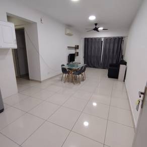 Condominium For Rent in Tropicana Bay Residences @ PWC