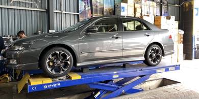 Honda civic original 17inch rim