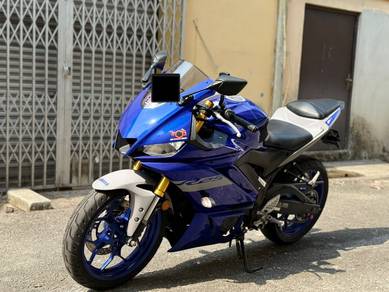 Yamaha R25