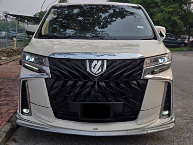 Toyota Alphard in Serdang, KUL