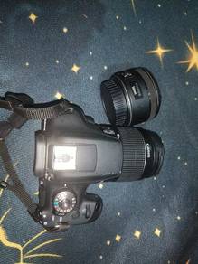 Canon 2000D (2 lens)