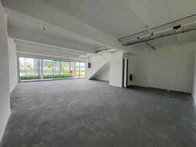 Shop lot For Rent in Persiaran Gurney,PNG