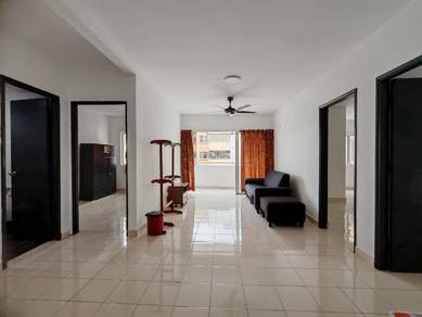 Condominium For Sale in Magna Ville Condominium