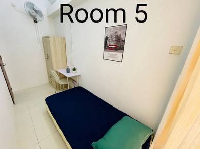 Room in Georgetown, PNG