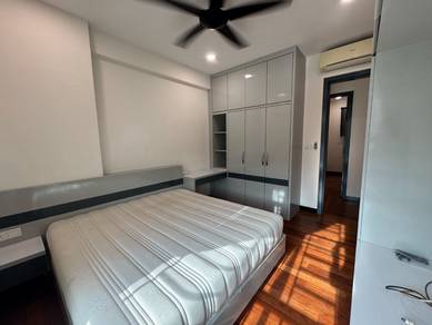 Condominium For Rent in BayStar Condominium
