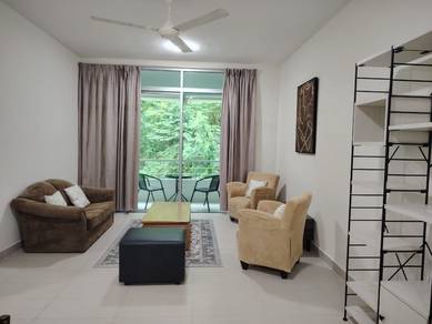 Condominium For Rent in The Peak Suites