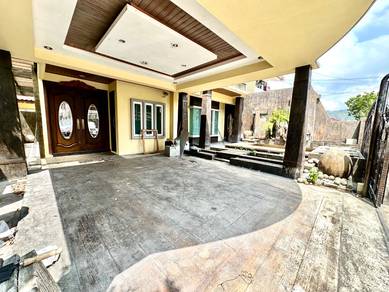 Semi-Detached House For Sale in Gelugor,PNG