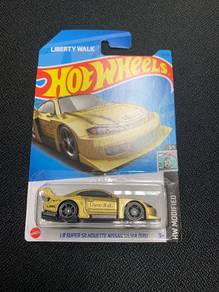 Hot Wheels LB Super Silhouette Nissan Silvia S15