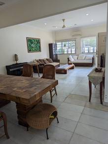 Bungalow House For Sale in Tanjung Bungah,PNG