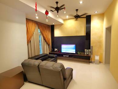 3-storey Terraced House For Sale in Jelutong,PNG
