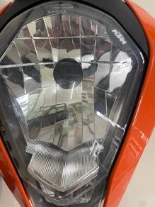 KTM Duke 200, Ori Head lamp  (Set)