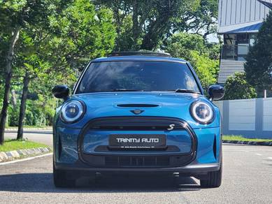 Mini Cooper SE in Greenlane, PNG