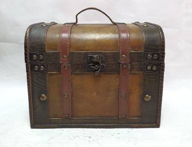 Wood and Leather Treasure Chest Box Decorative Sto
