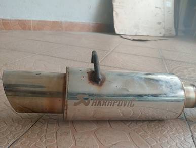Akrapovic exhaust 