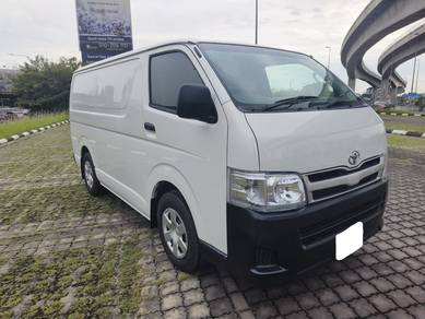 Toyota Hiace in Serdang, KUL