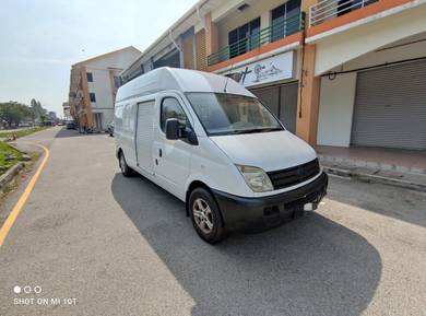 2012 Maxus V80