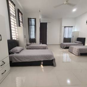 Room in Bayan Lepas, PNG