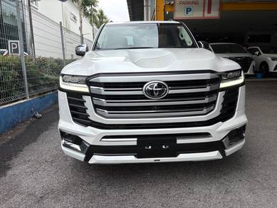 Toyota Land Cruiser ZX in Cheras, KUL