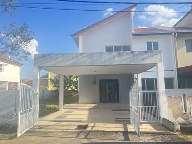 Semi-Detached House For Sale in Durian Tunggal,MLK
