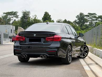 BMW 318i 18i LUXURY (CKD) in Johor Bahru, JHR