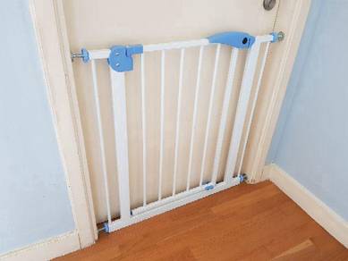 Baby safe gate