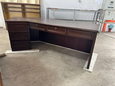 Management table 8ft x 4ft