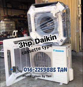 Aircond Daikin cassette