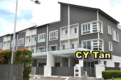 3-storey Terraced House For Sale in Tanjung Bungah,PNG