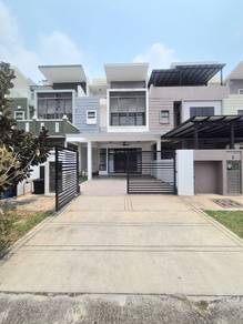 2.5-storey Terraced House For Sale in Alam Impian,SGR