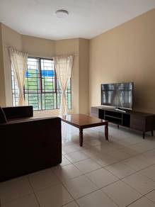 Condominium For Rent in Puncak Banyan
