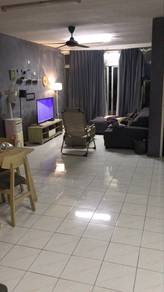 Condominium For Sale in Venice Hill