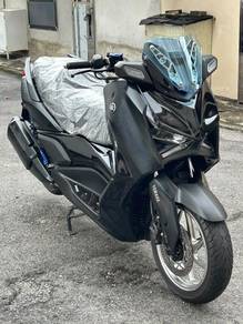 Yamaha XMAX