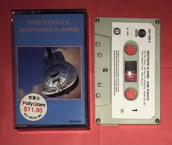 DIRE STRAITS - BROTHERS IN ARMS CASSETTE Kaset