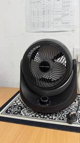 SwissThomas Air Circulating Fan 3 Speed 80W