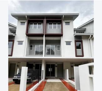 Townhouse For Sale in Sepang,SGR