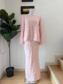 Wanzar blouse and skirt in salmon pink