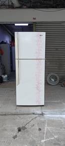 LG 2door fridge refrigerator peti ais sejuk 490-L