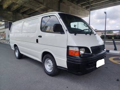 Toyota Hiace in Serdang, KUL