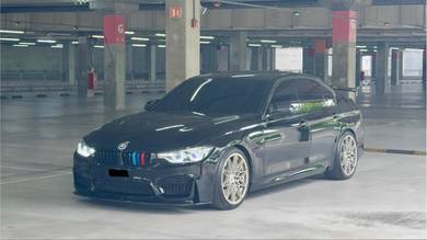 BMW 328i 28i LUXURY (CBU) in Johor Bahru, JHR
