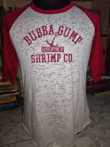 Bubba Gump Shrimp Co graphic 3q T-Shirt.