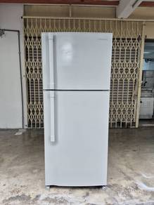 Hitachi fridge refrigerator peti sejuk peti ais 2