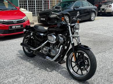 Harley-Davidson Iron 883