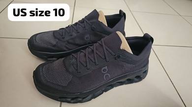 Cloudlilt Moon US size 10