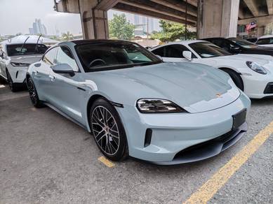 Porsche Taycan - in Cheras, KUL